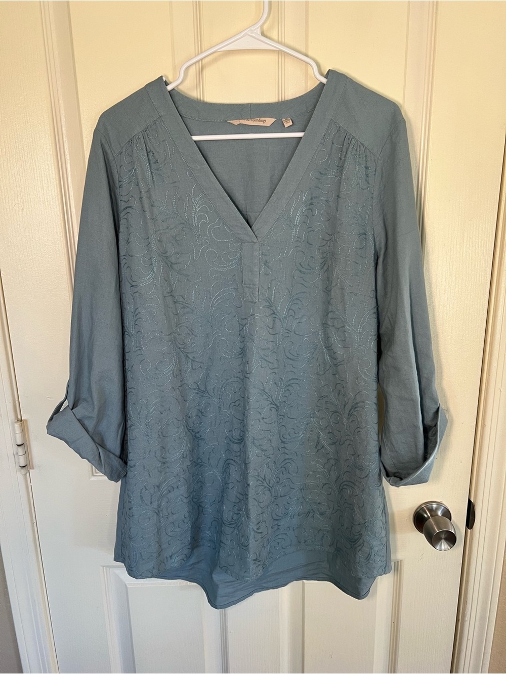 Soft Surroundings Embroidered Linen Blend Tunic Blouse XL Blue Roll Tab Sleeve